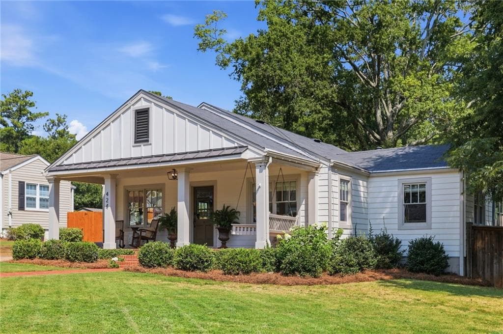 3 bedroom, 2 bathroom, 1,766 sq ft single family residence for sale at 424 Cascade Drive, Marietta, GA 30064