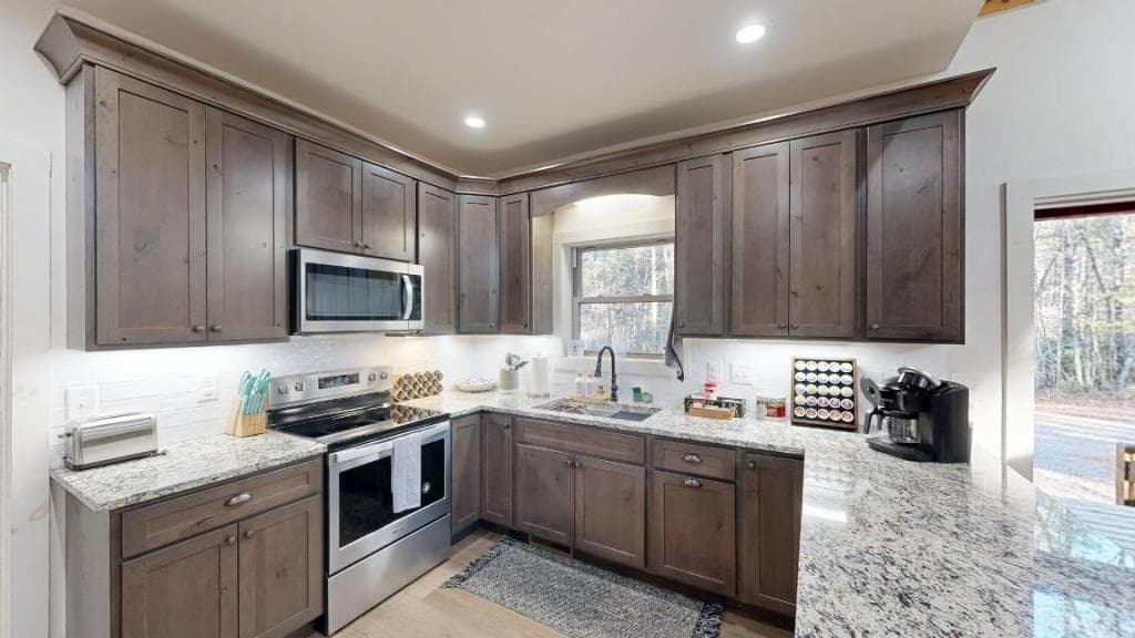 3 bedroom, 3 bathroom, 2,856 sq ft single family residence for sale at 345 Deer Trail, Mineral Bluff, GA 30559 — photo 10
