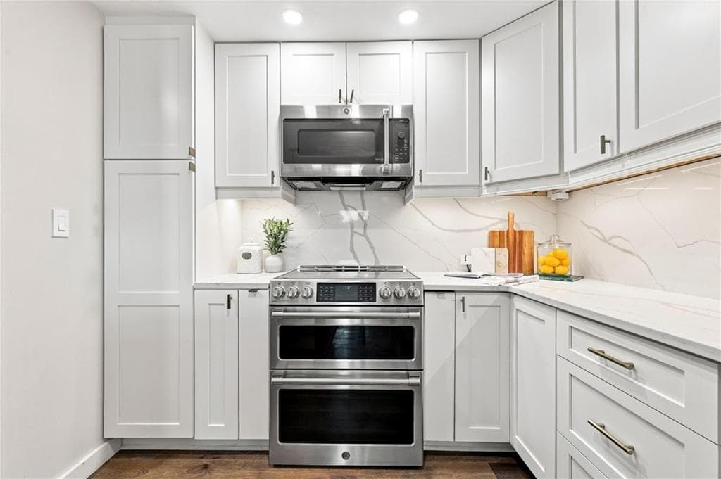 2 bedroom, 3 bathroom, 1,190 sq ft condominium for sale at 1130 Piedmont Avenue 906, Atlanta, GA 30309 — photo 9