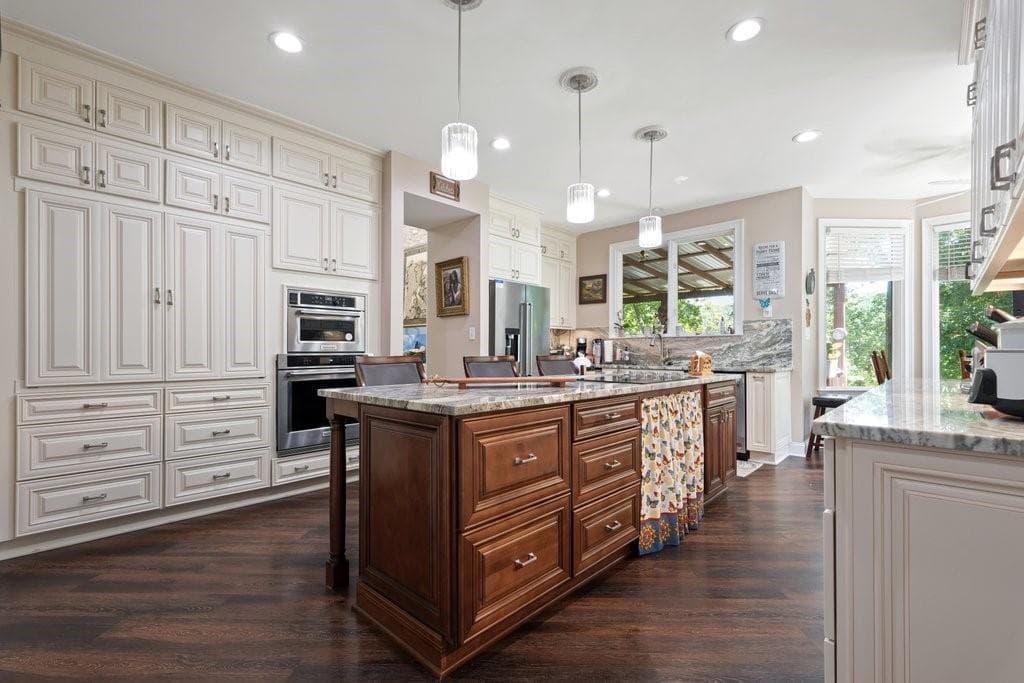 4 bedroom, 4 bathroom, 5,288 sq ft single family residence for sale at 21 Rocky Circle, White, GA 30184 — photo 8