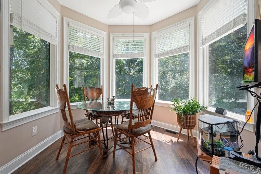4 bedroom, 4 bathroom, 5,288 sq ft single family residence for sale at 21 Rocky Circle, White, GA 30184 — photo 10