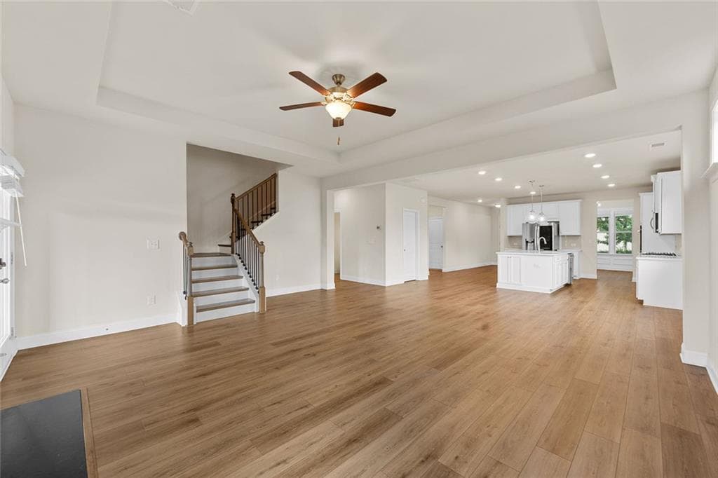 4 bedroom, 4 bathroom, 2,853 sq ft single family residence for sale at 352 Chestnut Chase, Hoschton, GA 30548 — photo 10