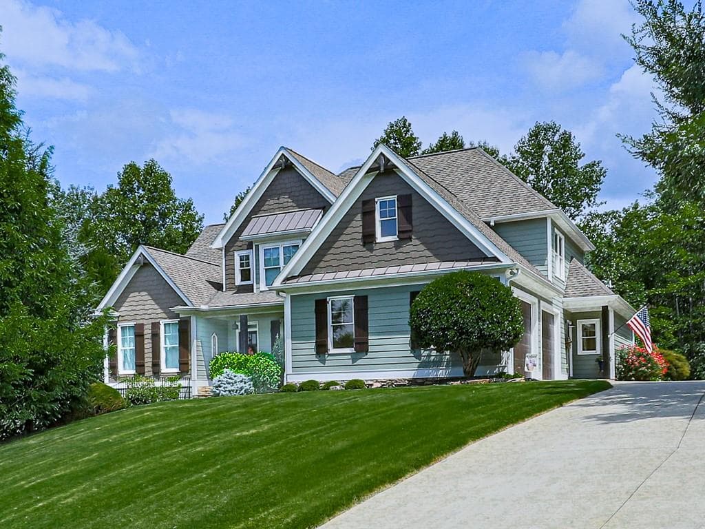 5 bedroom, 4 bathroom, 3,304 sq ft single family residence for sale at 415 Telfair Way, Canton, GA 30115
