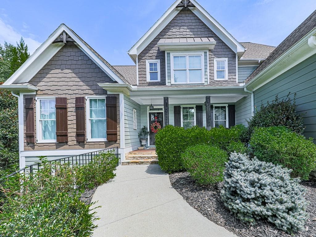 5 bedroom, 4 bathroom, 3,304 sq ft single family residence for sale at 415 Telfair Way, Canton, GA 30115 — photo 3