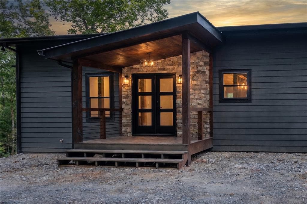3 bedroom, 2 bathroom, 1,636 sq ft single family residence for sale at 299 Greenfield Road, Morganton, GA 30560 — photo 3