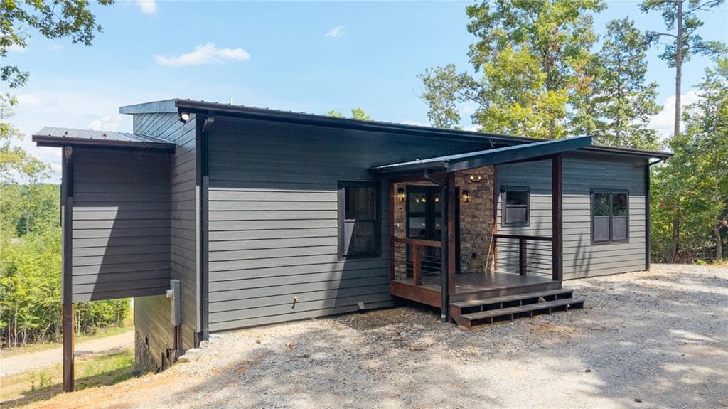3 bedroom, 2 bathroom, 1,636 sq ft single family residence for sale at 299 Greenfield Road, Morganton, GA 30560 — photo 6