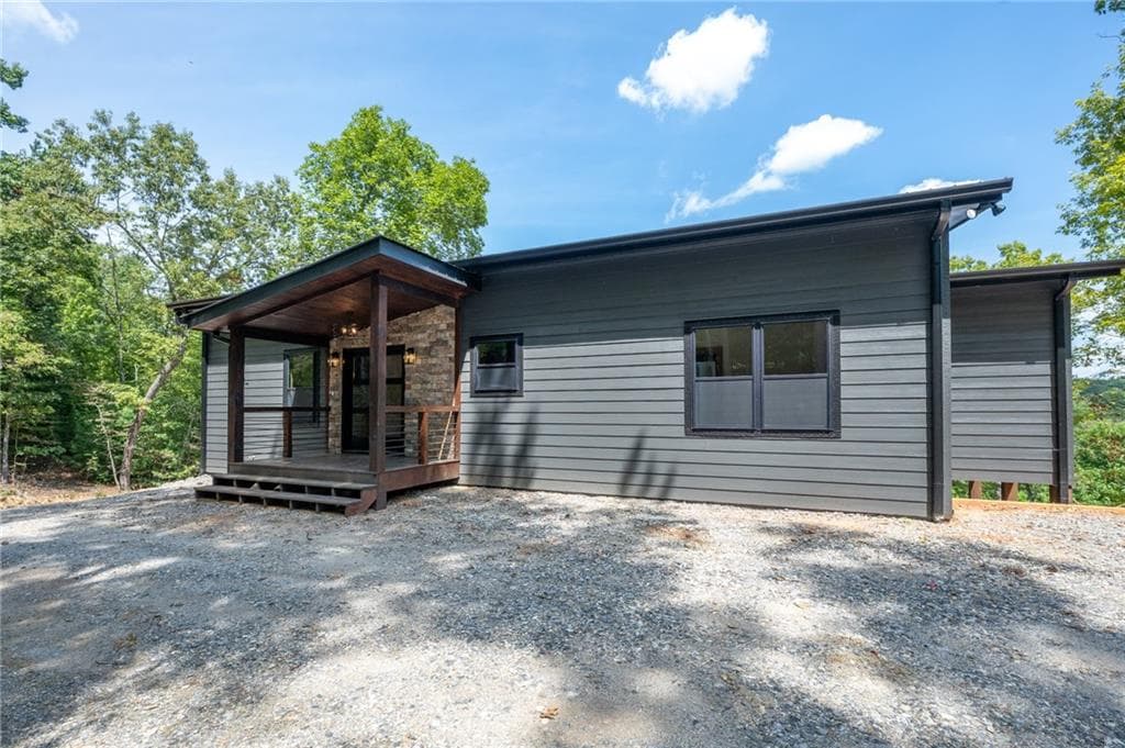 3 bedroom, 2 bathroom, 1,636 sq ft single family residence for sale at 299 Greenfield Road, Morganton, GA 30560 — photo 7