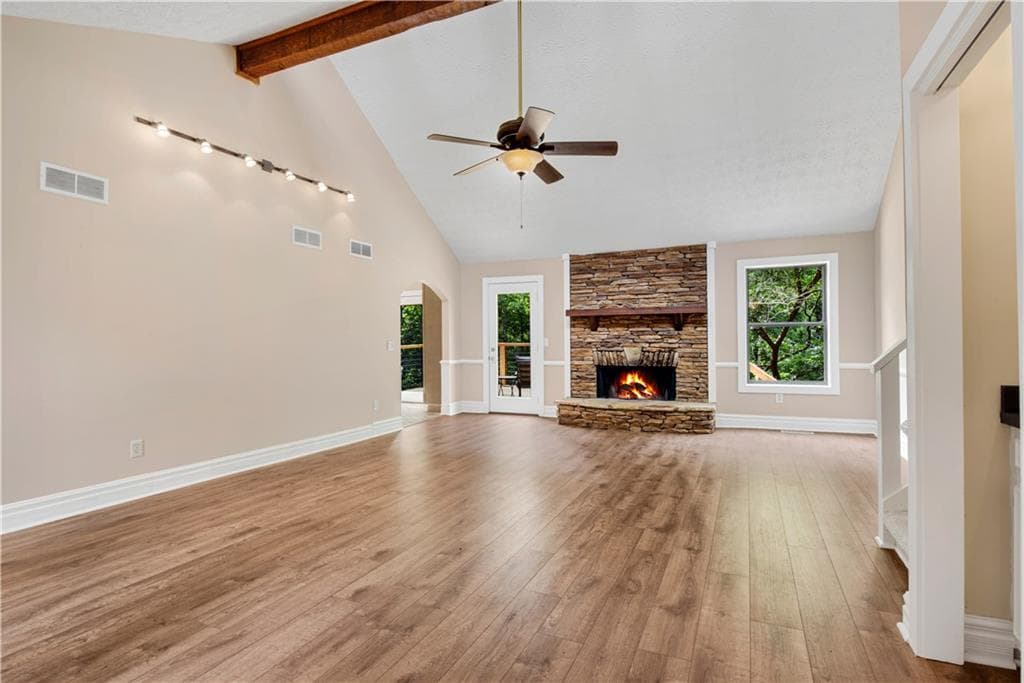 4 bedroom, 3 bathroom, 2,278 sq ft single family residence for sale at 2404 Stockton Place, Marietta, GA 30066 — photo 7