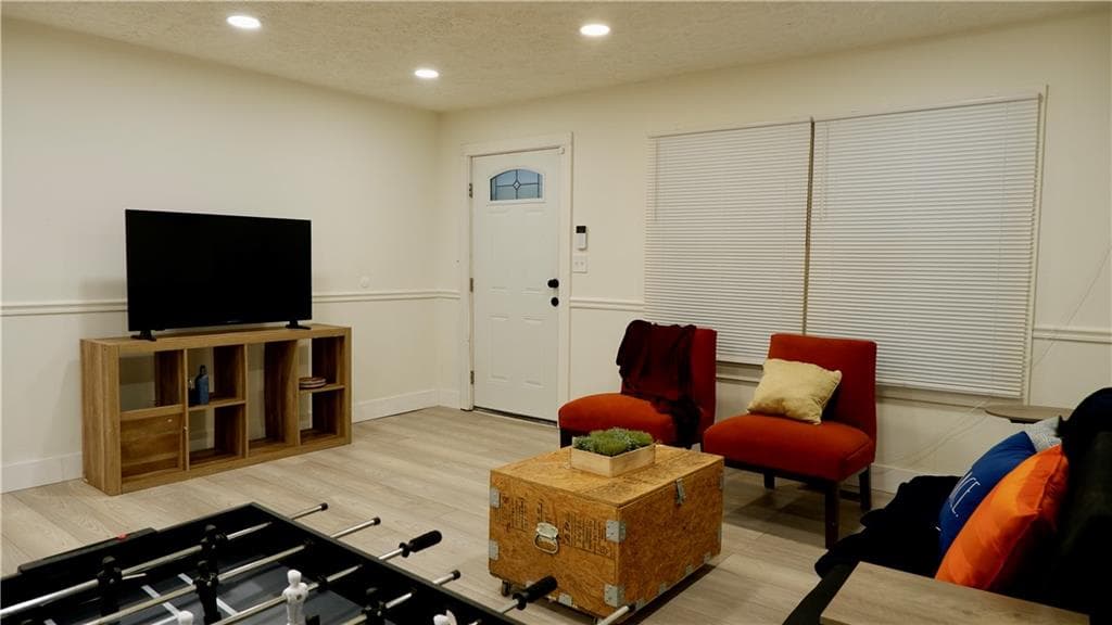 3 bedroom, 1 bathroom, 1,000 sq ft single family residence under contract at 3357 Adkins Road, Atlanta, GA 30331 — photo 6