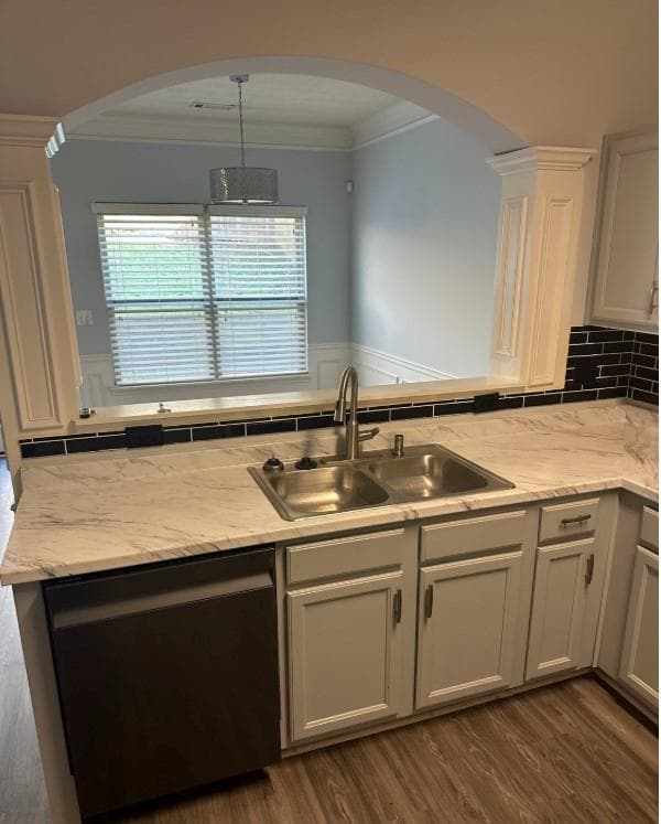 3 bedroom, 3 bathroom, 1,872 sq ft single family residence for sale at 5103 Jack Drive, Decatur, GA 30035 — photo 7