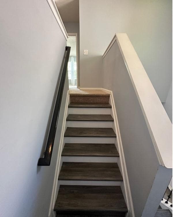 3 bedroom, 3 bathroom, 1,872 sq ft single family residence for sale at 5103 Jack Drive, Decatur, GA 30035 — photo 9