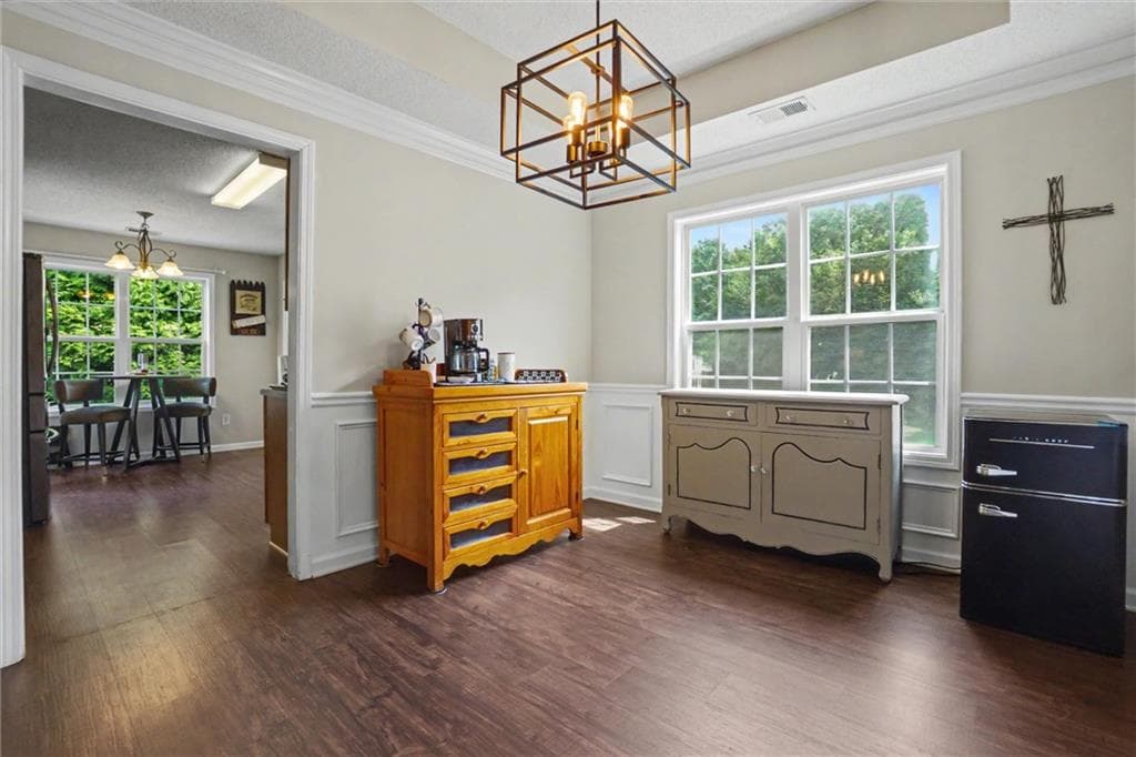 5 bedroom, 3 bathroom, 3,405 sq ft single family residence for sale at 61 Freedom Drive, Cartersville, GA 30121 — photo 9