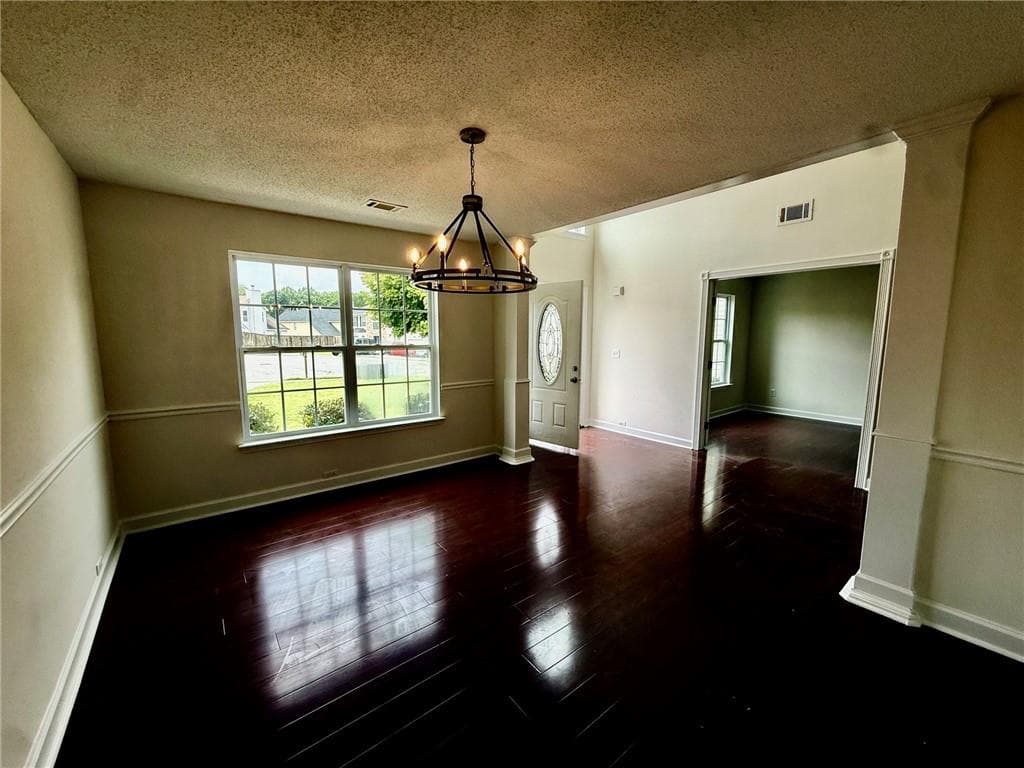 5 bedroom, 3 bathroom, 3,024 sq ft single family residence for sale at 510 Shire Lane, Fairburn, GA 30213 — photo 6