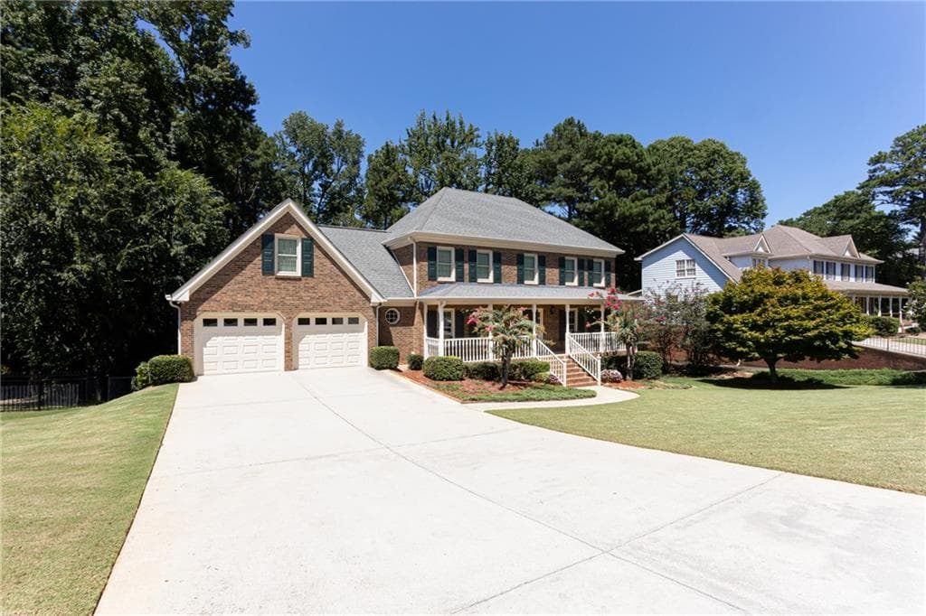 5 bedroom, 3 bathroom, 4,131 sq ft single family residence for sale at 2431 Chimney Top Lane, Snellville, GA 30078 — photo 3