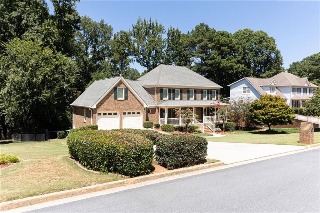 5 bedroom, 3 bathroom, 4,131 sq ft single family residence for sale at 2431 Chimney Top Lane, Snellville, GA 30078 — photo 4