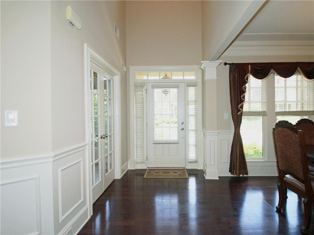 6 bedroom, 7 bathroom, 5,518 sq ft single family residence under contract at 1754 Morningdale Circle, Duluth, GA 30097 — photo 3
