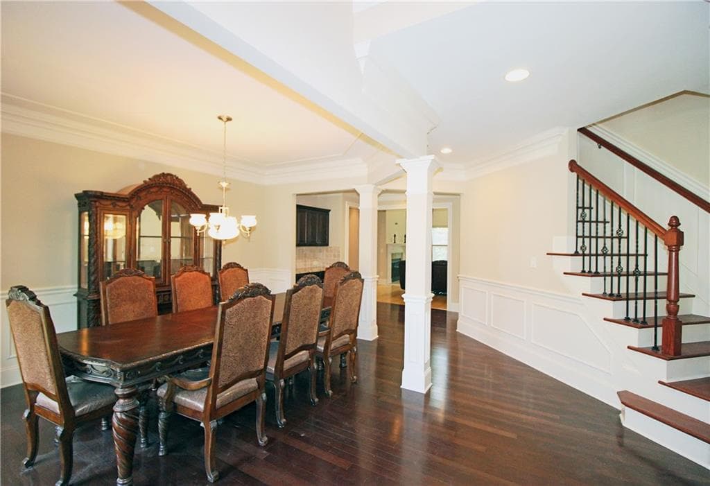 6 bedroom, 7 bathroom, 5,518 sq ft single family residence under contract at 1754 Morningdale Circle, Duluth, GA 30097 — photo 4