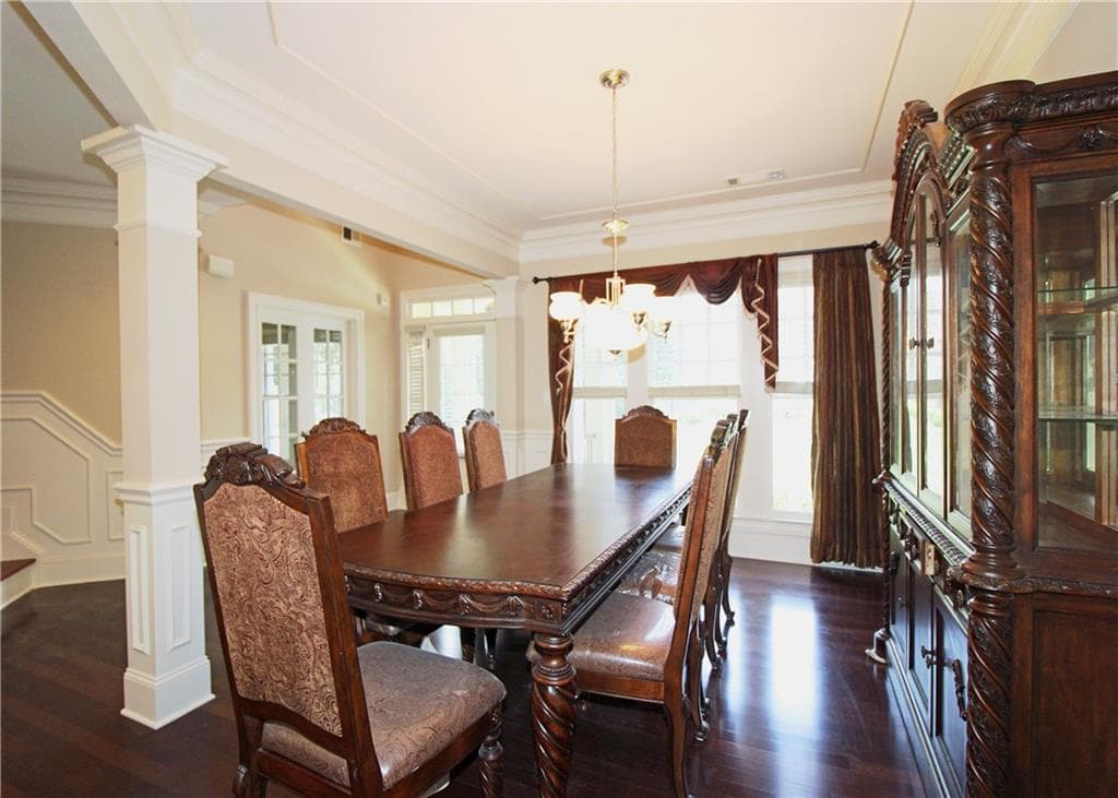 6 bedroom, 7 bathroom, 5,518 sq ft single family residence under contract at 1754 Morningdale Circle, Duluth, GA 30097 — photo 5
