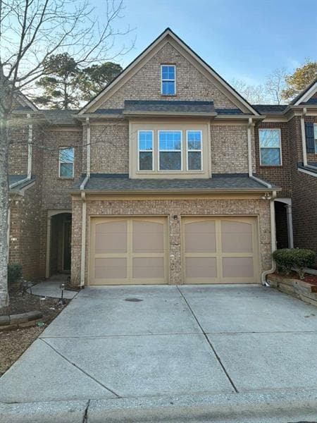 3 bedroom, 3 bathroom, 1,829 sq ft townhouse for rent at 1540 Winshire Cove, Alpharetta, GA 30004 for $2,400 a month — photo 2