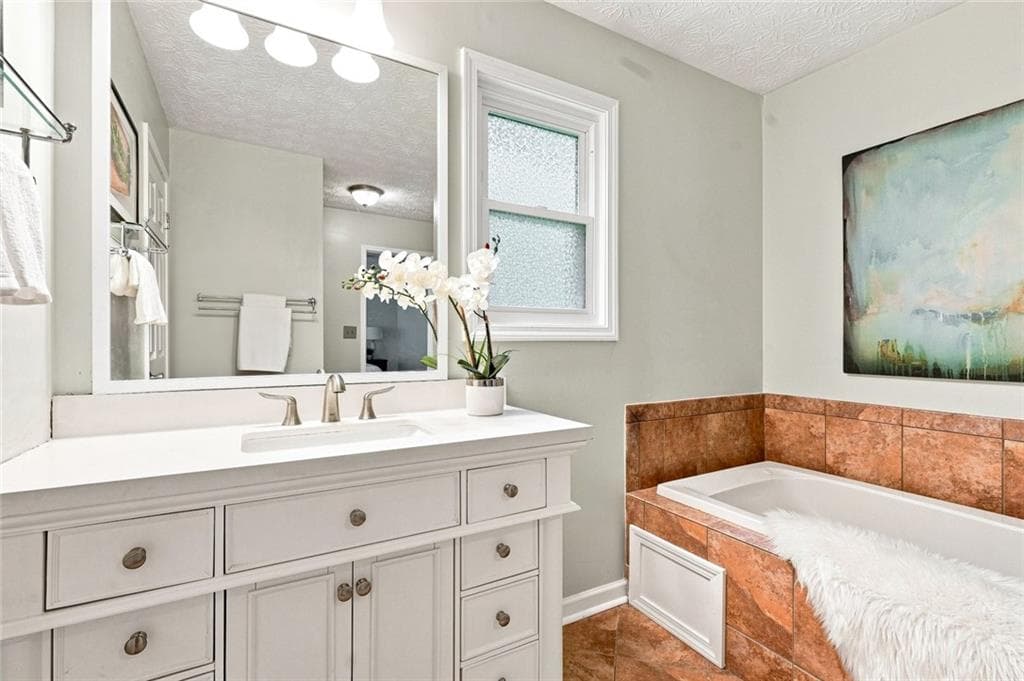 4 bedroom, 3 bathroom, 2,850 sq ft single family residence for sale at 3442 Winter Wood Trc, Marietta, GA 30062 — photo 6