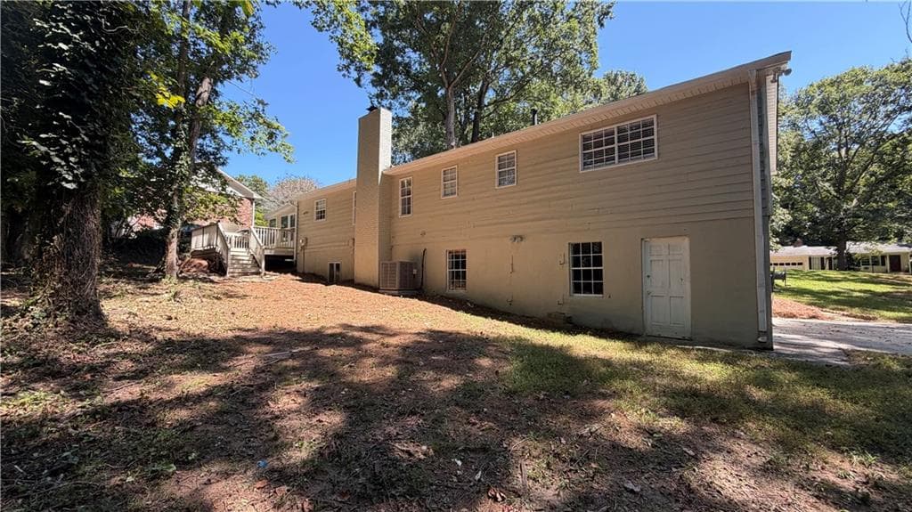 4 bedroom, 3 bathroom, 2,108 sq ft single family residence for sale at 368 Nottingham Way, Marietta, GA 30064 — photo 5