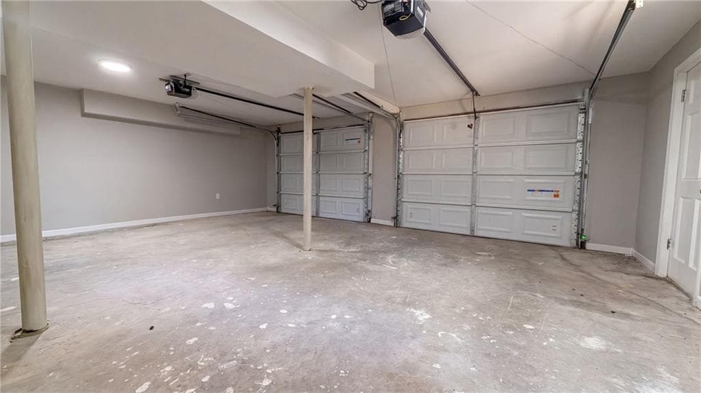 4 bedroom, 3 bathroom, 2,108 sq ft single family residence for sale at 368 Nottingham Way, Marietta, GA 30064 — photo 9