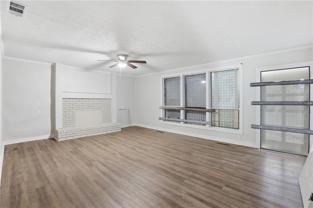 3 bedroom, 3 bathroom, 1,749 sq ft single family residence for sale at 4756 Glenwood Road, Decatur, GA 30035 — photo 9
