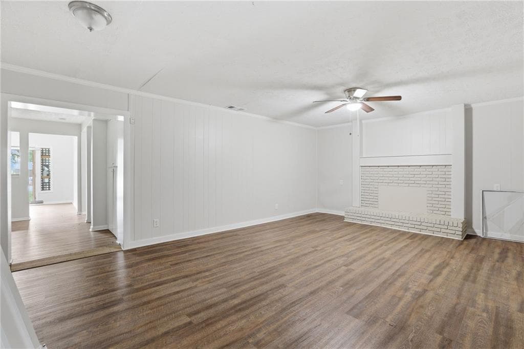 3 bedroom, 3 bathroom, 1,749 sq ft single family residence for sale at 4756 Glenwood Road, Decatur, GA 30035 — photo 10