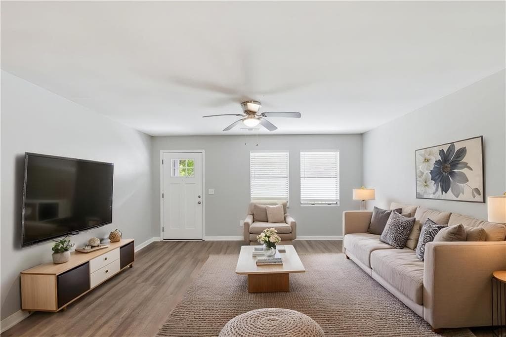 3 bedroom, 2 bathroom, 1,092 sq ft single family residence for sale at 36 Nugget Drive, Villa Rica, GA 30180 — photo 4
