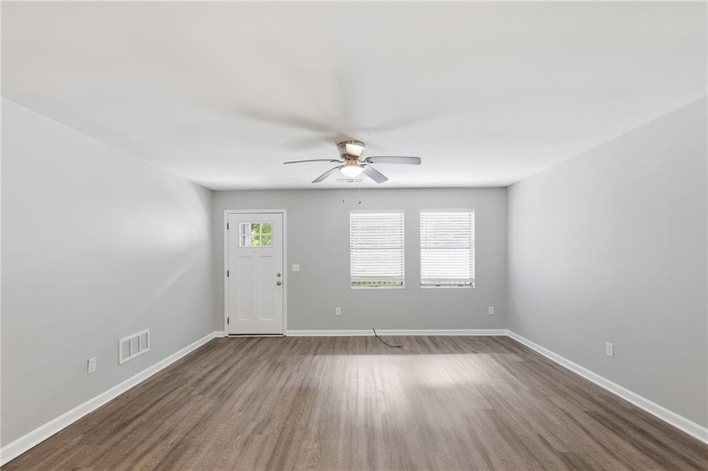 3 bedroom, 2 bathroom, 1,092 sq ft single family residence for sale at 36 Nugget Drive, Villa Rica, GA 30180 — photo 9