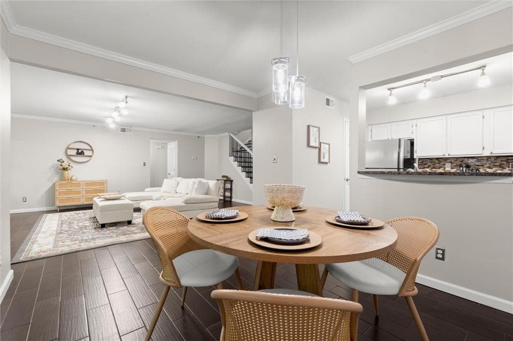 1 bedroom, 1 bathroom, 1,092 sq ft condominium for sale at 3980 Riverlook Parkway 103, Marietta, GA 30067 — photo 10