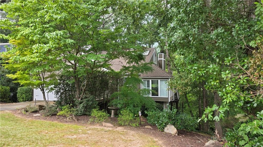 4 bedroom, 3 bathroom, 2,728 sq ft single family residence for sale at 2659 Spring Rock Way, Roswell, GA 30075 — photo 6
