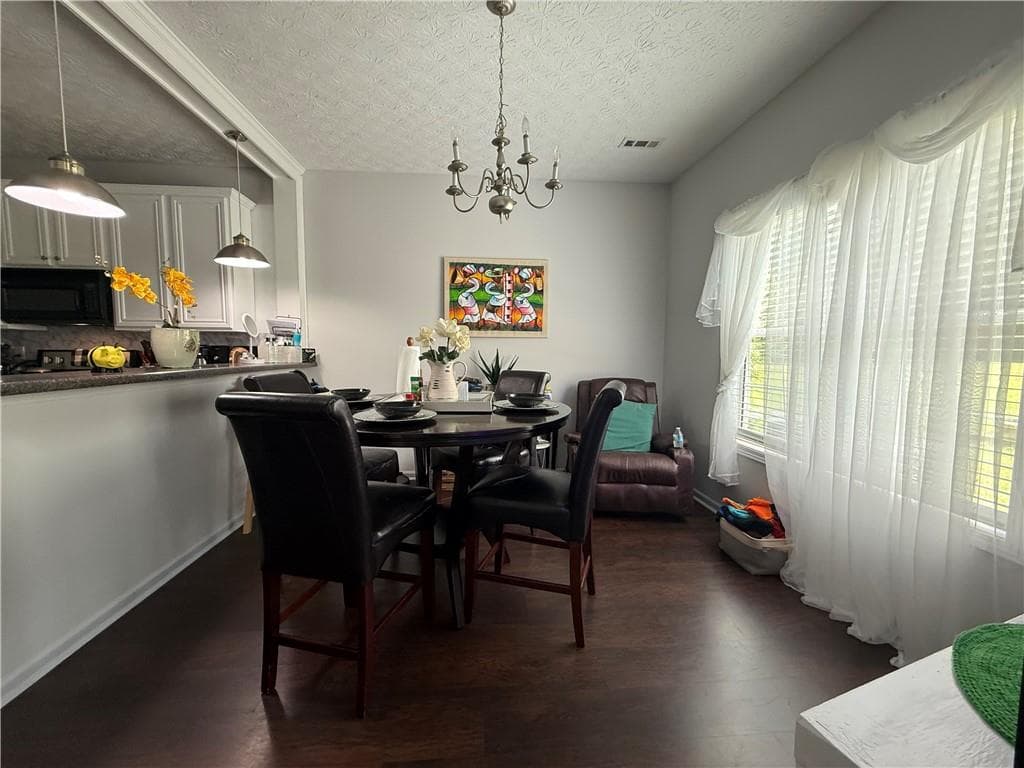 3 bedroom, 3 bathroom, 1,897 sq ft single family residence for rent at 7544 Winderemere Park, Riverdale, GA 30274 for $1,750 a month — photo 5