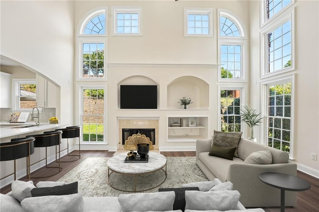 4 bedroom, 3 bathroom, 3,236 sq ft single family residence for sale at 5041 Duxford Drive, Smyrna, GA 30082 — photo 6