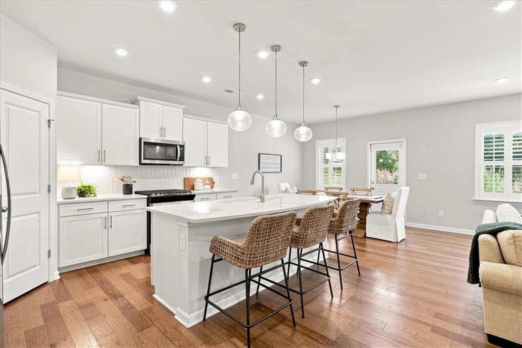 4 bedroom, 4 bathroom, 2,687 sq ft single family residence for sale at 1596 Maston Road, Auburn, GA 30011 — photo 4