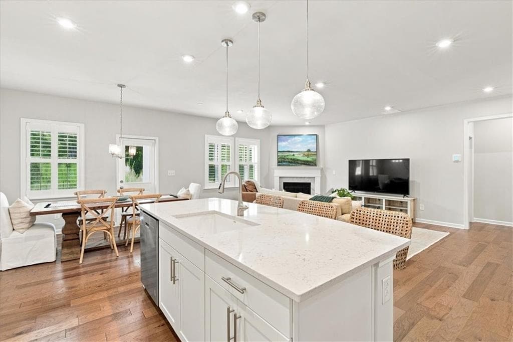 4 bedroom, 4 bathroom, 2,687 sq ft single family residence for sale at 1596 Maston Road, Auburn, GA 30011 — photo 8
