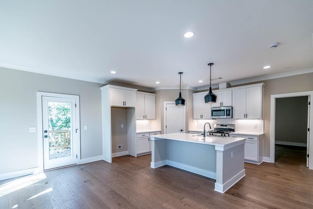 4 bedroom, 4 bathroom, 2,595 sq ft single family residence for sale at 2475 Adair Ridge Court, Decatur, GA 30034 — photo 5