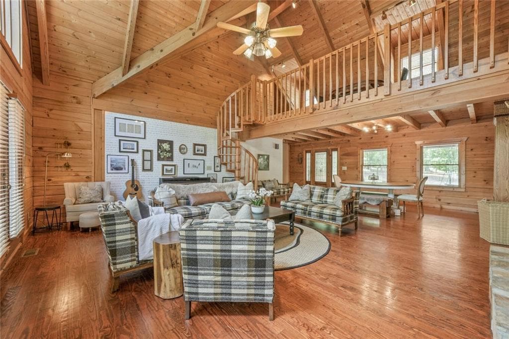 5 bedroom, 3 bathroom, 3,374 sq ft single family residence for sale at 4420 Parkwood Road, Social Circle, GA 30025 — photo 6