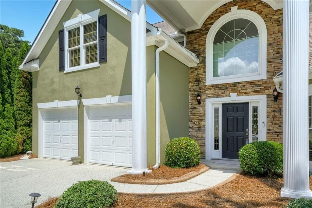 5 bedroom, 4 bathroom, 2,777 sq ft single family residence for sale at 3413 Does Court, Villa Rica, GA 30180 — photo 3