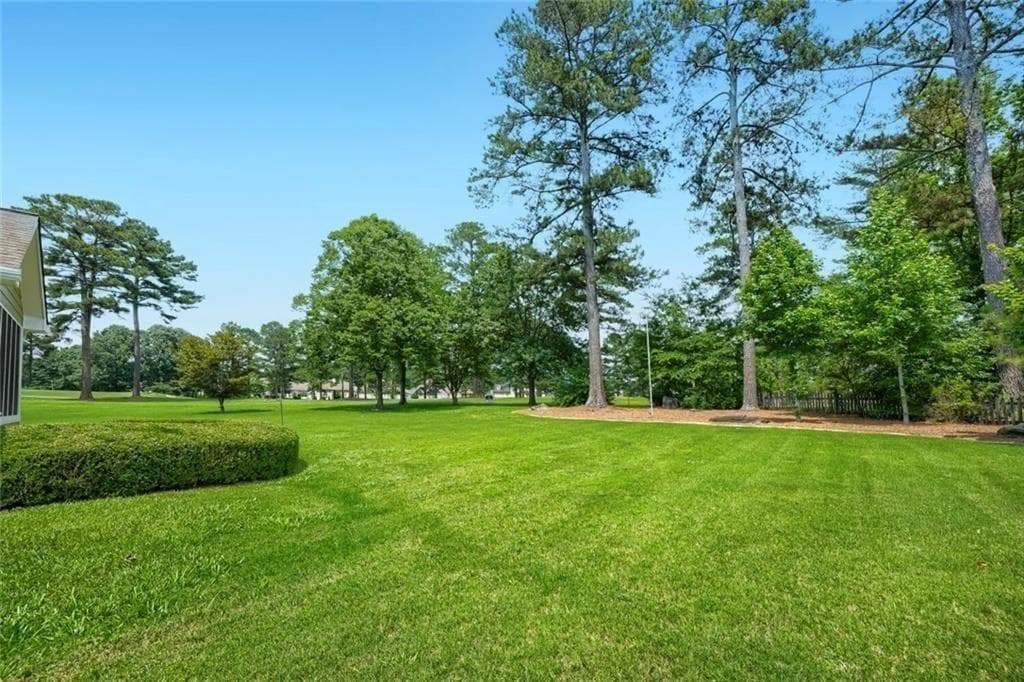 5 bedroom, 4 bathroom, 2,777 sq ft single family residence for sale at 3413 Does Court, Villa Rica, GA 30180 — photo 8