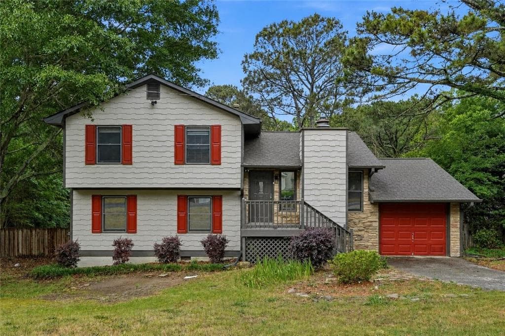 3 bedroom, 2 bathroom, 2,160 sq ft single family residence for rent at 3262 Summer Wood Circle, Snellville, GA 30039 for $2,000 a month