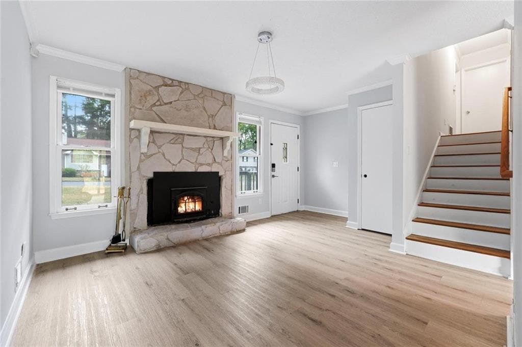 3 bedroom, 2 bathroom, 2,160 sq ft single family residence for rent at 3262 Summer Wood Circle, Snellville, GA 30039 for $2,000 a month — photo 4