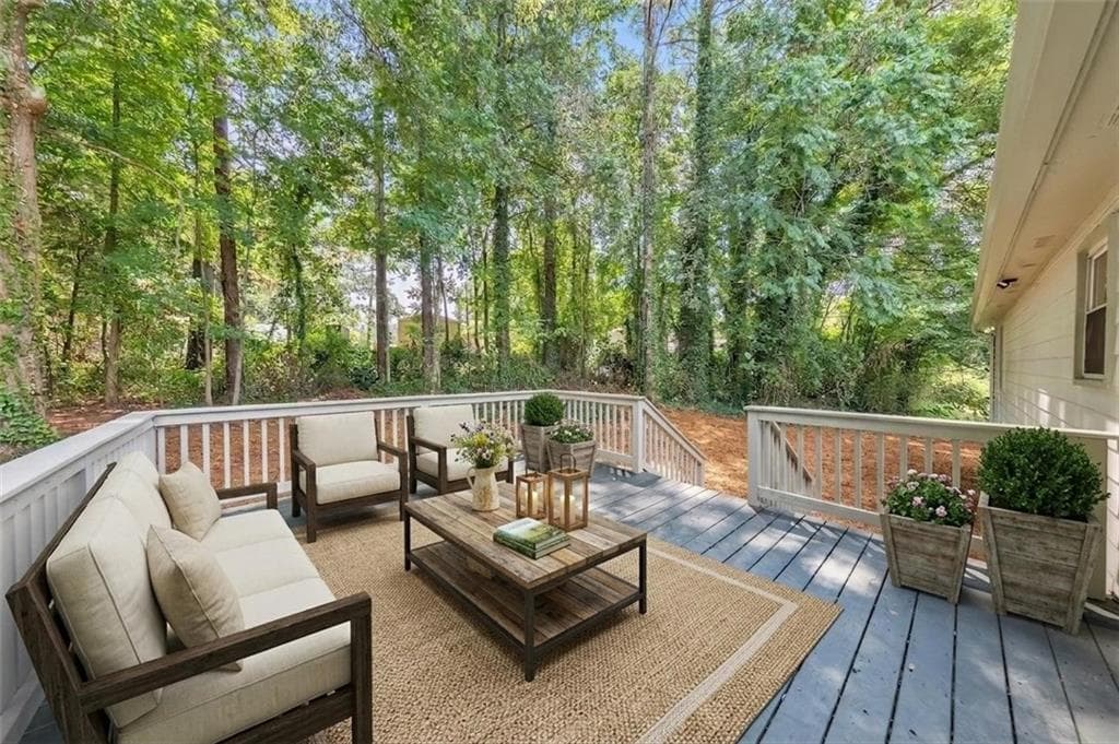 3 bedroom, 2 bathroom, 1,612 sq ft single family residence for sale at 1006 Pinetree Court, Powder Springs, GA 30127 — photo 8