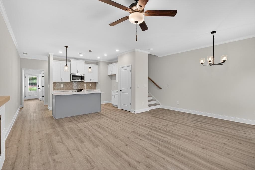 3 bedroom, 3 bathroom, 1,585 sq ft townhouse for sale at 16 Benscot Drive, Austell, GA 30106 — photo 9