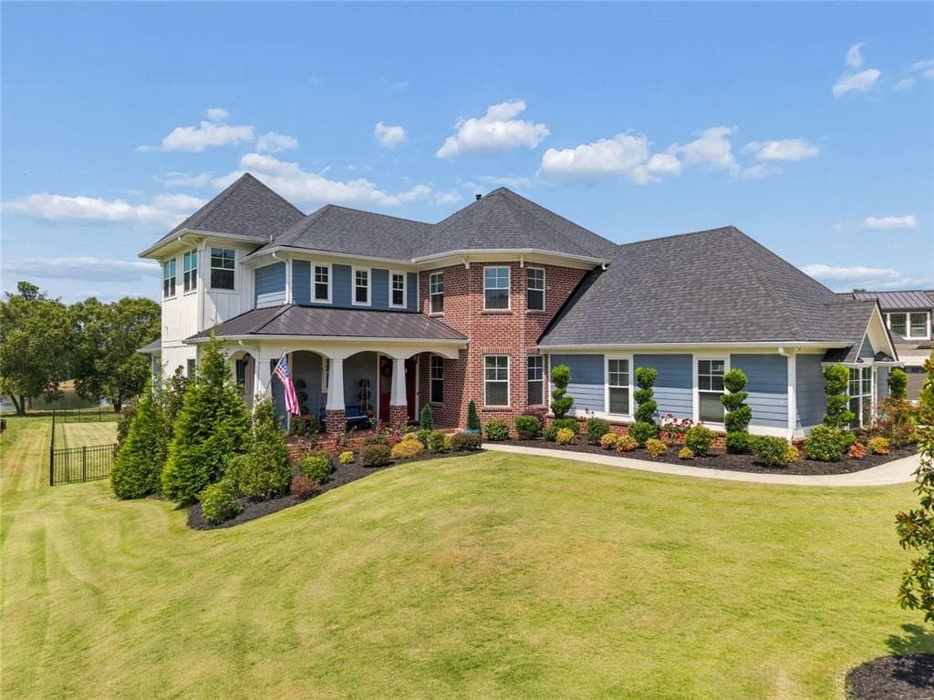 6 bedroom, 5 bathroom, 4,428 sq ft single family residence for sale at 1430 Traditions Way, Jefferson, GA 30549 — photo 3