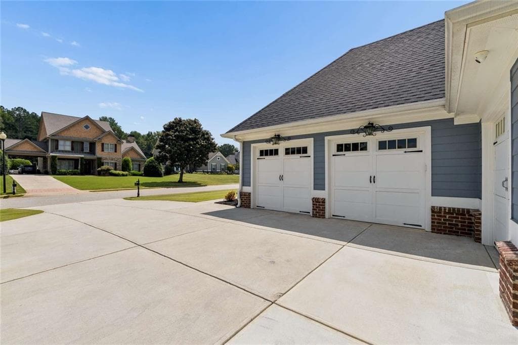 6 bedroom, 5 bathroom, 4,428 sq ft single family residence for sale at 1430 Traditions Way, Jefferson, GA 30549 — photo 5