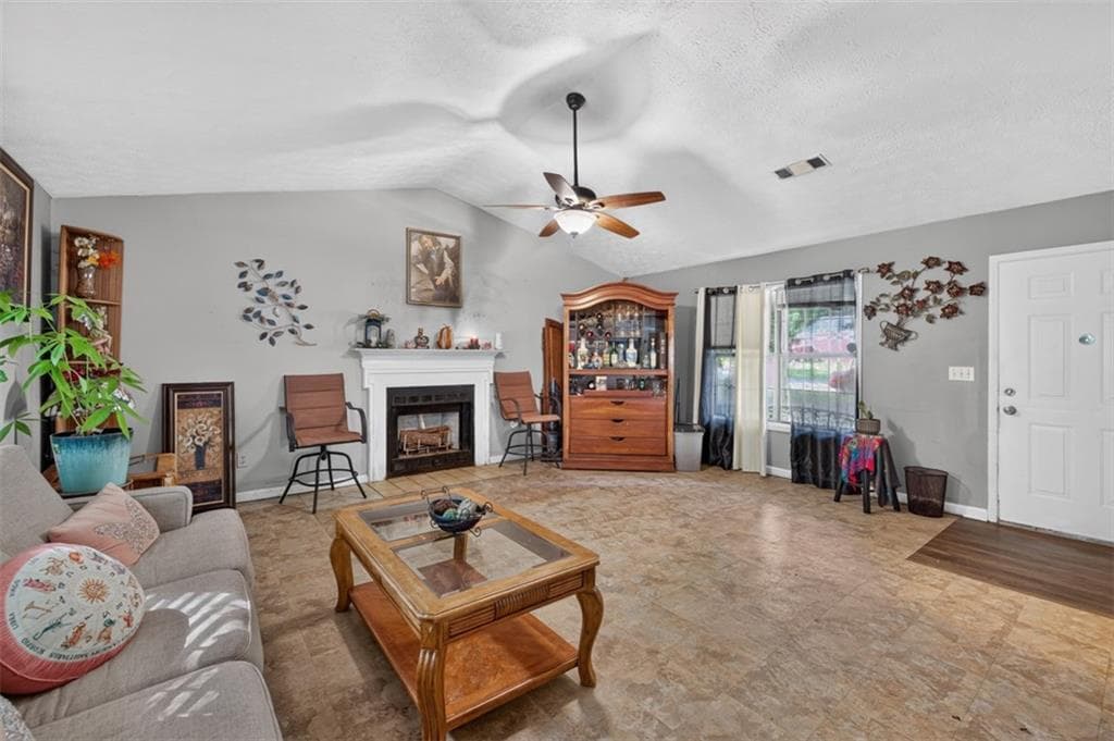 3 bedroom, 2 bathroom, 1,512 sq ft single family residence for sale at 4971 Sugar Creek Drive, Sugar Hill, GA 30518 — photo 7