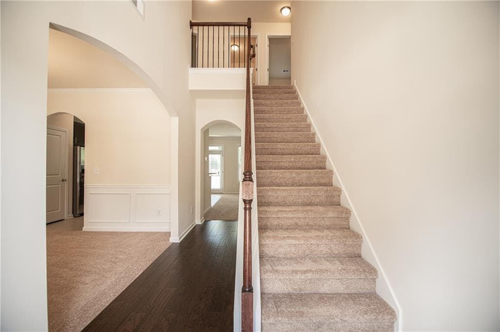 5 bedroom, 3 bathroom, 2,800 sq ft single family residence for rent at 5863 Krim Drive, Norcross, GA 30093 for $3,000 a month — photo 4