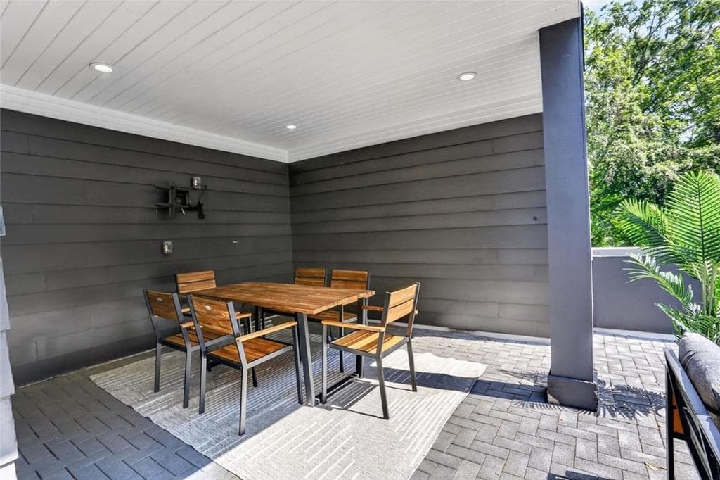 3 bedroom, 3 bathroom, 2,454 sq ft townhouse for rent at 244 Locust Street B, Atlanta, GA 30317 for $3,995 a month — photo 8