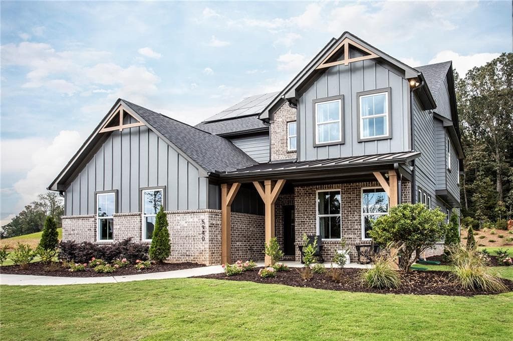 5 bedroom, 5 bathroom, 3,313 sq ft single family residence for sale at 5920 Violet Lane, Cumming, GA 30028 — photo 2